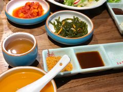 -明洞阿姨·韩式酱蟹烤肉·创意料理(三元桥店)