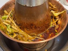 -老佛爷·铜炉炭火蛙锅(海州吾悦店)