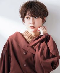 -环球蝶上美业连锁