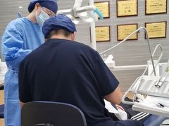 -上海仁爱医院口腔科 · 种植