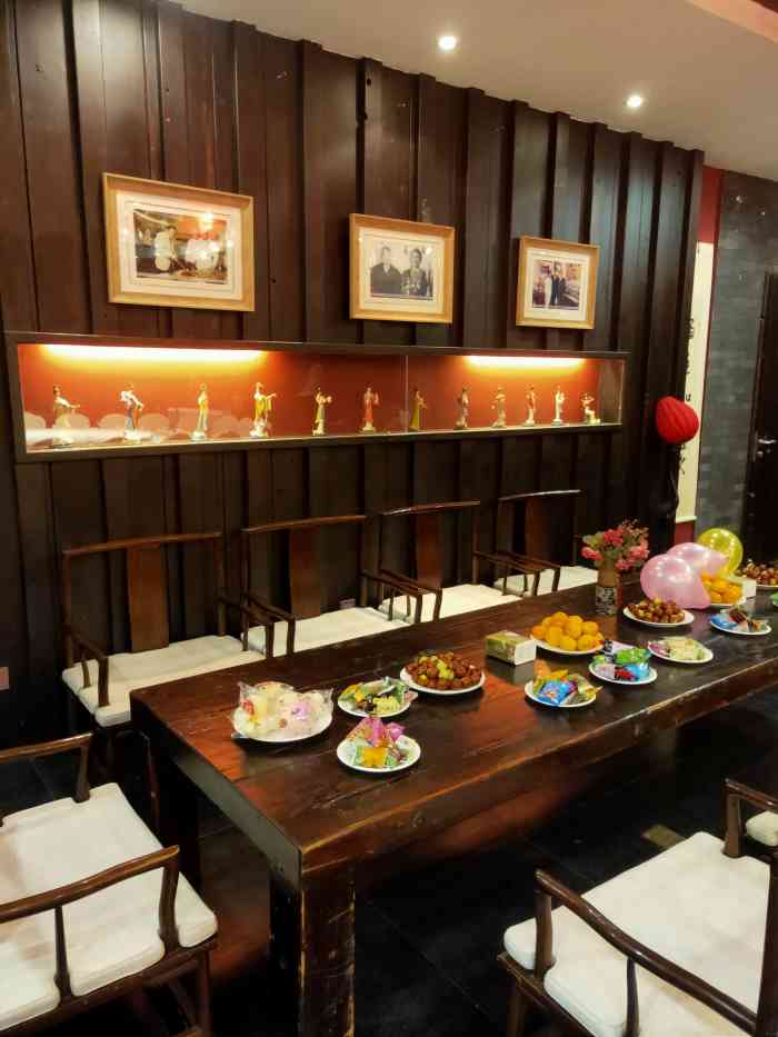 春祥辽菜楼-"这里属于大隐于市的一家辽菜馆,里面很大停.