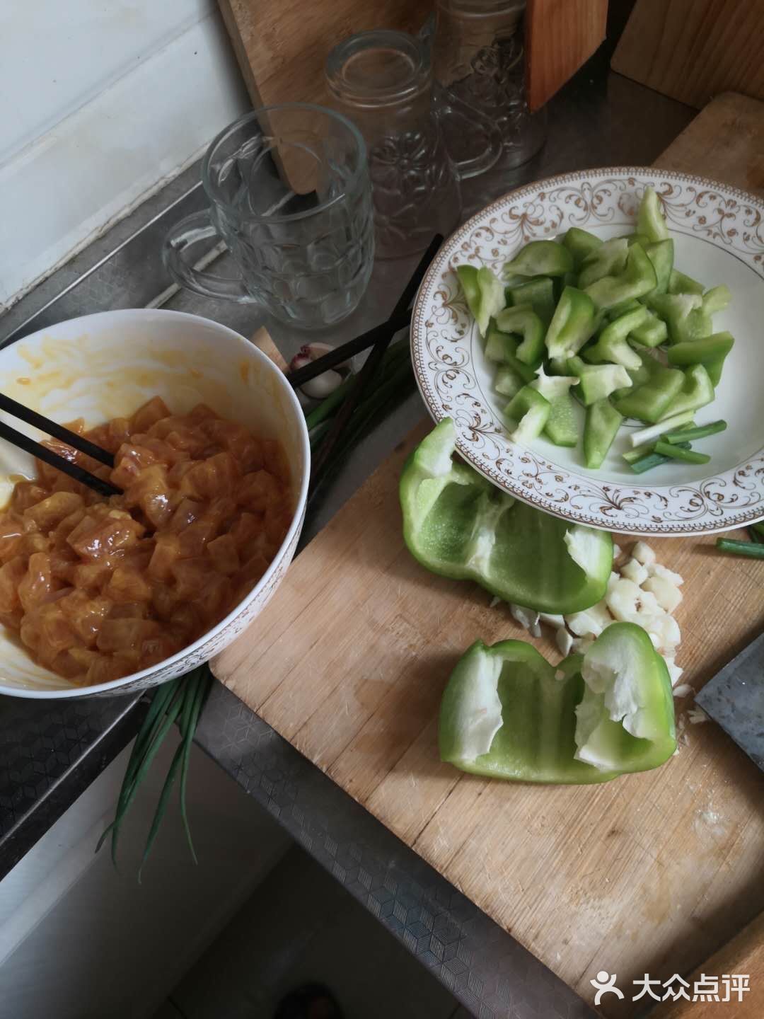 彩之厨房,好吃的青椒炒鸡丁