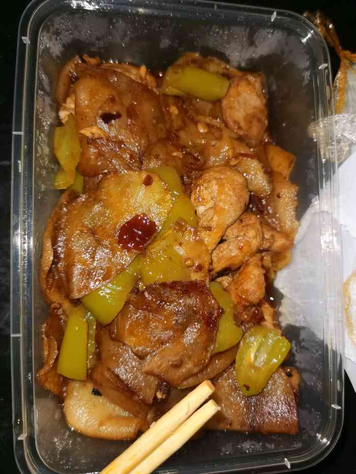 [薄荷]环境: 因为是外卖没去过实体就不做评价 「土豆片回锅肉」