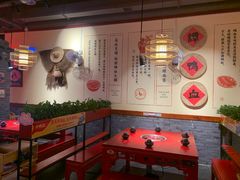 -谭鸭血老火锅(万象九宜城店)