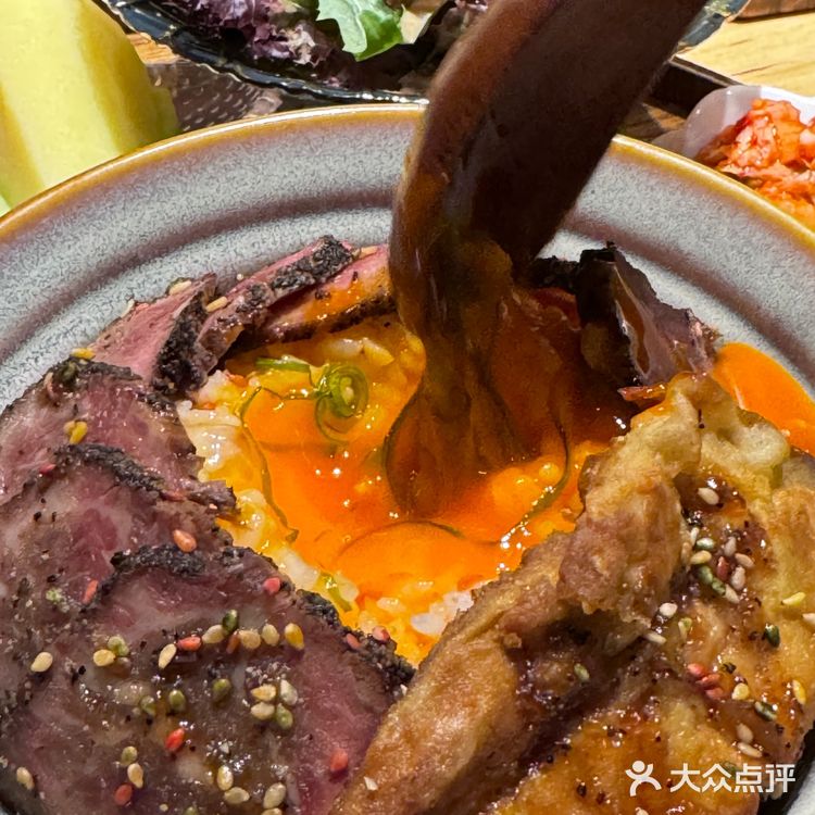 沈阳遇到了梦中情饭 和牛鹅肝饭