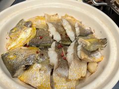 砂锅焗黄花鱼-1937青岛老味道·海肠捞饭·青岛菜(大鲍岛栈桥店)