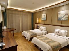 -大理洱海龙湾假日酒店