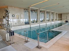 -成都华尔道夫酒店游泳池