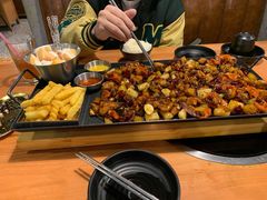 -肥肥虾庄·金牌油焖大虾(杨园滨江时代walk店)