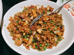雪菜牛肉炒饭-老头儿油爆虾·知味杭州(爱琴海购物中心)
