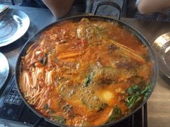 部队锅-MI WU FACTORY米屋美食工厂餐厅(绿地店)