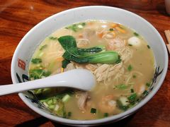 -李犟大爆鳝面·手工蟹黄包(湖滨西湖店)