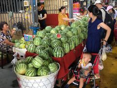 -七宝蔬菜农副产品综合交易市场-停车场