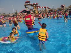 -西安华夏文旅水世界