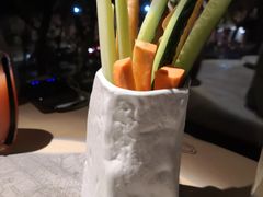 -穹六人间 people 6(岳阳路店)