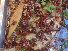 特色烤鱼-老东镇啤酒屋海鲜加工·蒸汽海鲜·海鲜烧烤(台东店)