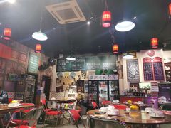 -蚝堡海鲜·威海菜·海肠捞饭·烧烤·亚洲吃蚝公司(幸福门店)