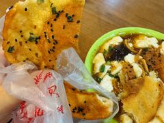 -三镇民生甜食馆(胜利街总店)