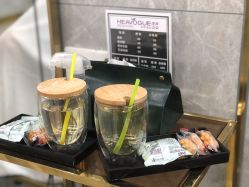 -康康时尚烫染