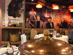 -鲜入围煮花胶鸡海鲜火锅