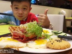 -黄河美华酒店(兰州高铁西站七里河黄河大桥店)