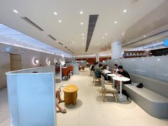 -奈雪的茶(花城汇中区PRO店)
