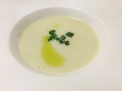 奶油汤-爱茉莉意大利西餐厅