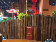 -老滇山寨•云南特色菜•地方菜•民族风情歌舞表演(金碧店)