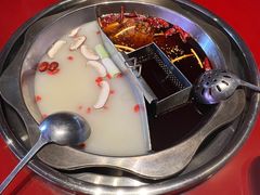 鸳鸯老火锅-山城辣妹子(定福庄店)