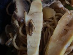 -鸿兴面馆馄饨小笼(稻香店)