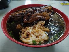 -小龙大肉面馆