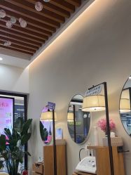 -丝域养发馆