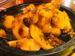 养身萝卜焖牛腩-百年神厨·地道川菜(清江西路店)