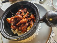 三杯牛蛙煲-穹六人间 people 6(岳阳路店)