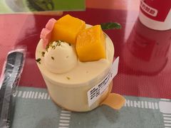 -花花卷卷·鲜食蛋糕(静安久光百货店)