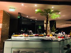 自助取餐区-唐拉雅秀酒店-西锦汇空中BBQ·思创餐厅