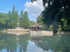 -汇龙潭