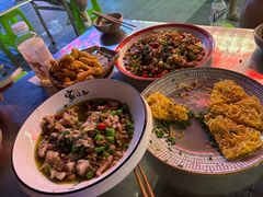 -郑件洋芋饭庄