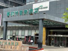 -爱时特套房酒店(会展中心远洋城店)