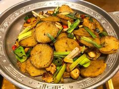 -95号酱骨·一块豆腐(展春园西路店)
