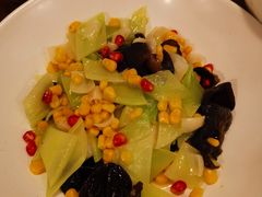 -山楂树融合菜餐厅