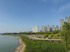 -南京眼步行桥