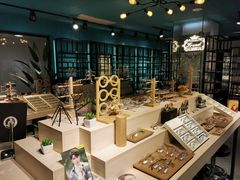 -Trend1881视光·蔡司视觉(领展广场店)
