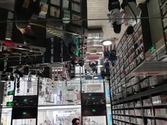-钟书阁(群光广场店)