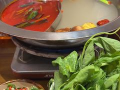 -黔哆哆地摊酸汤火锅(清湖店)