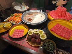 -牛New寿喜烧(虹桥新天地店)