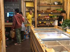 自助取餐区-锅圈食汇火锅烧烤食材超市(亲亲家园店)