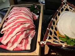 凑凑肥牛-湊湊火锅·茶憩(杭州湖滨银泰in77店)