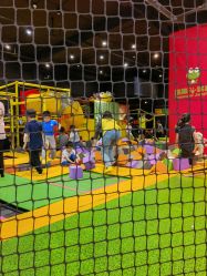 -蹦蹦跳跳(新奥购物中心店)