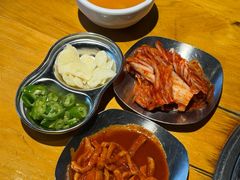 -唯成•韩国炭火烤肉 유성고기